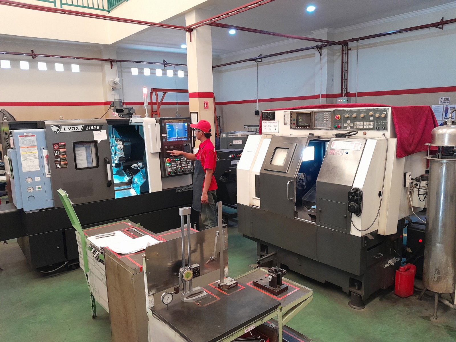 Fasilitas mesin produksi Kawani Tekno Nusantara